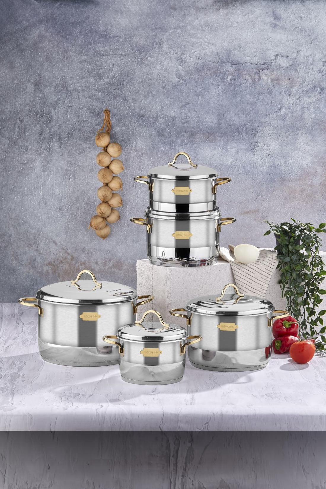 Bonera Nirvana 10 Pieces - Stainless Steel Cookware Set With Gold Detail